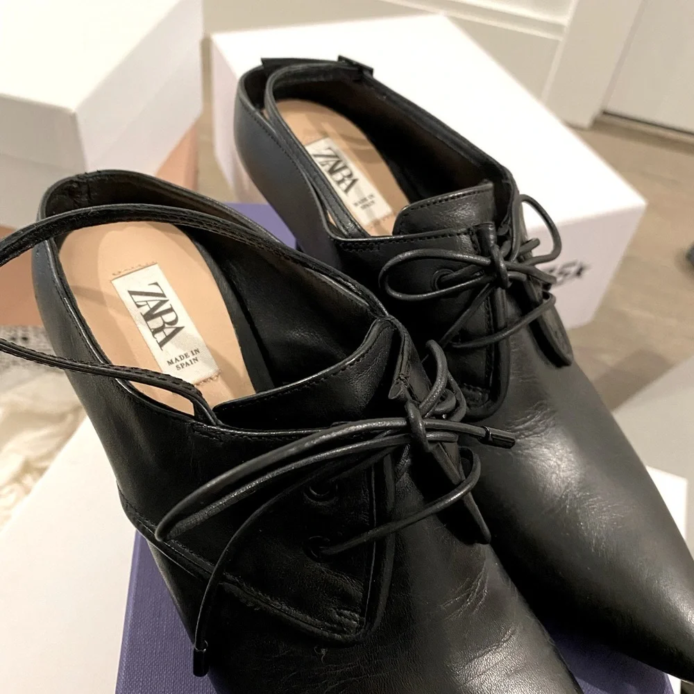 Zara leather Shoes - Picture 2 of 3
